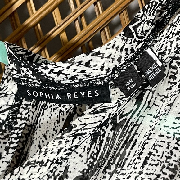 Sophia Reyes Snakeskin Print Top Coverup - Picture 5 of 6